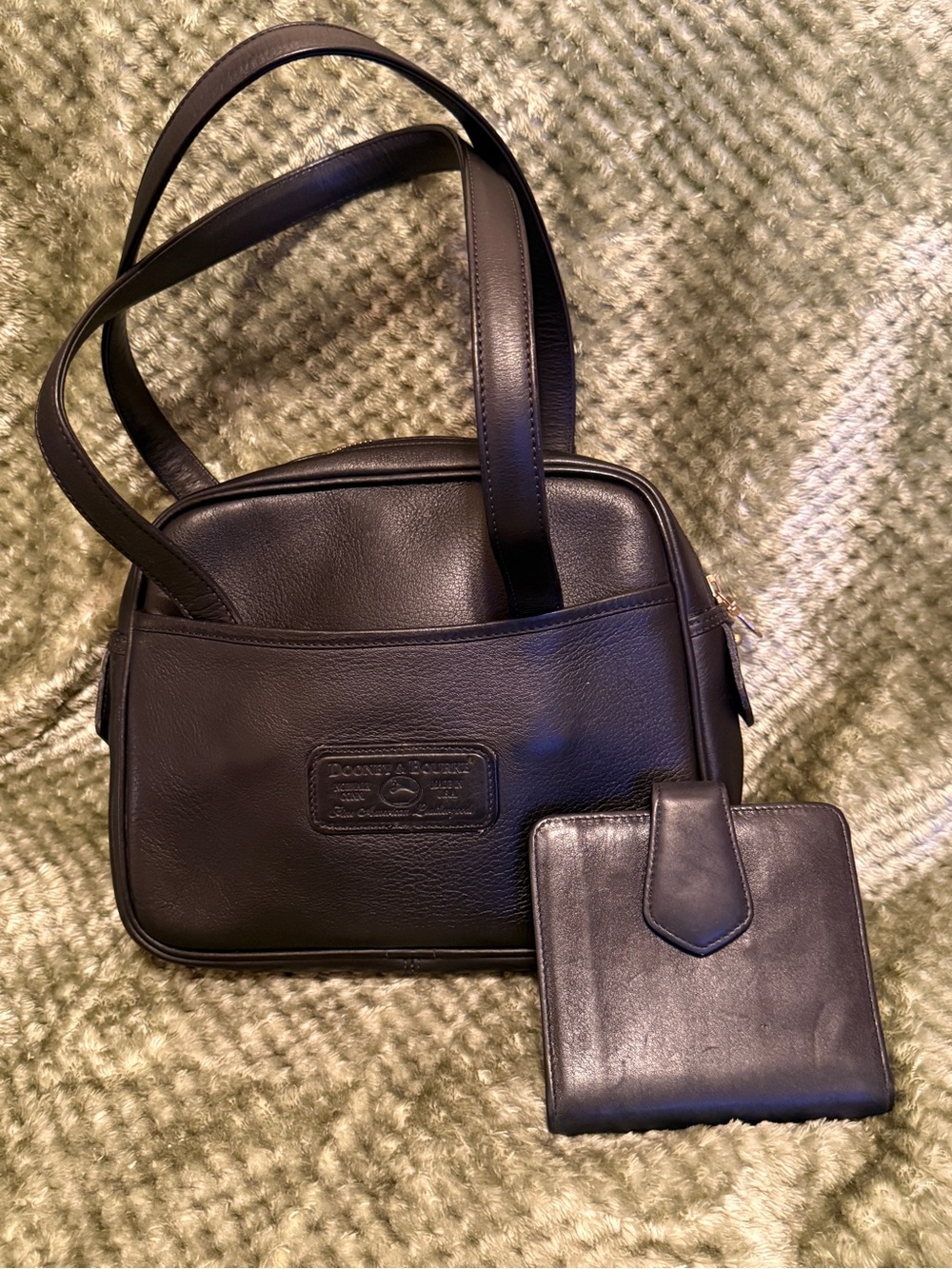Dooney and Bourke Phyllis Bag and matching credit card wallet